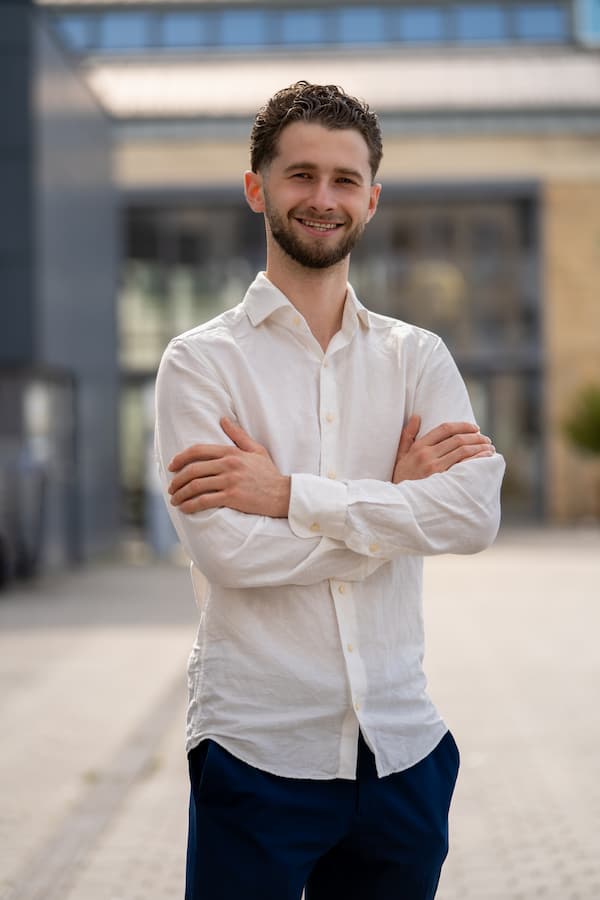 Filip Kiselyczka, Geschäftsführer der Rheinland Immobilien Makler OHG